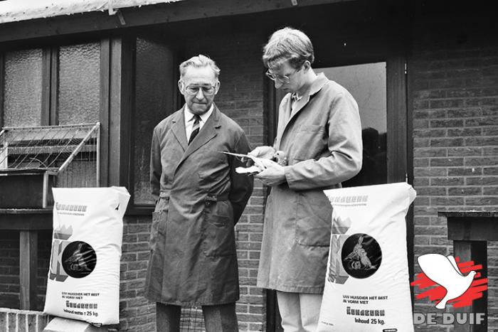 C. & G. Koopman. Eenvoudige boerenzonen die de duivenwereld verbaasd hebben. C. & G. Koopman. Eenvoudige boerenzonen die de duivenwereld verbaasd hebben.