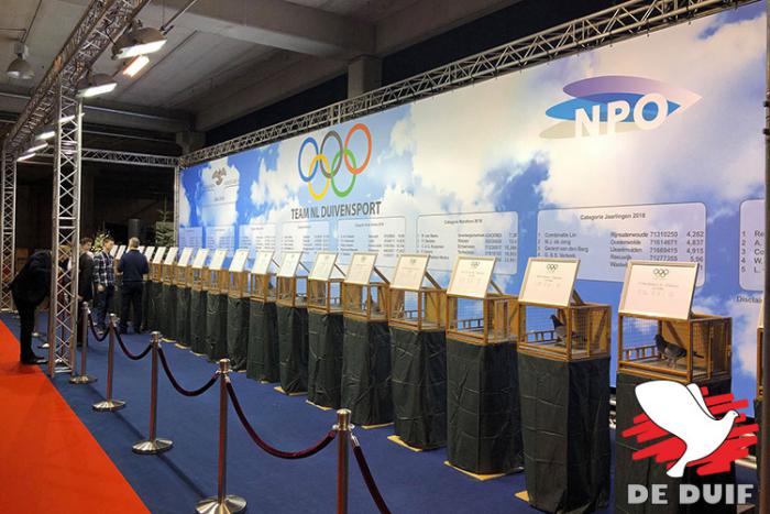 De Nederlandse afvaardiging voor de aanstaande Olympiade.