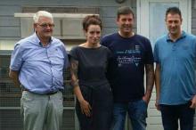 Alfred en Geanne met schoonvader en goede vriend Peter van de Merwe.