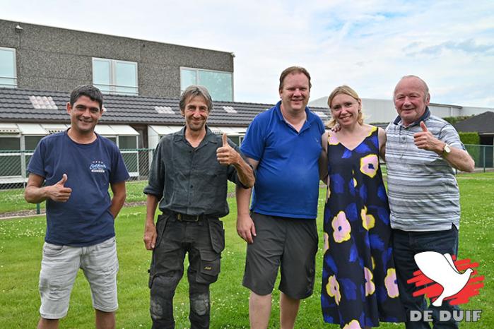 Team Baetens bekroonde een fenomenaal seizoen met de titel 1e Nat. Asduif fond oude KBDB. Ze wonnen ook 2e en 3e Nat. Asduif grote halve fond oude, 5e Nat. Asduif allround oude/jaarse, 5e Nat. Asduif grote hafo jaarse, 9e Nat. Asduif fond jaarse, 3e Nat. Kampioen fond oude, 4e Nat. Kampioen fond jaarse etc.