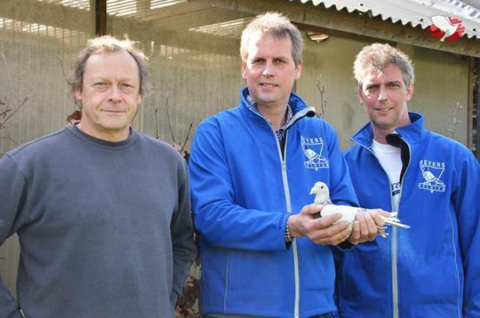 V.l.n.r. : Jan Verbergt, Michel en Didier Desbuquois... het team achter een succesvolle fondkolonie !