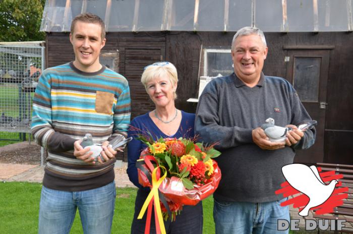 V.l.n.r. Lars, Mieke en Raf Luyckx of het succesvolle team achter de tandem Raf & Lars Luyckx.