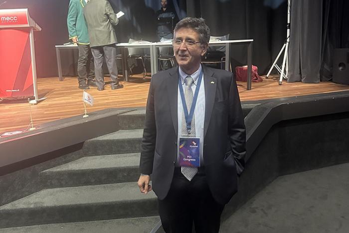 Dr David Madeira from Portugal.  Dr David Madeira from Portugal.