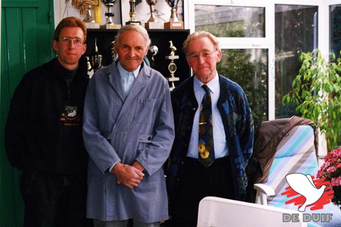 Gerard met zijn leermeester Louis Van Loon en vader.