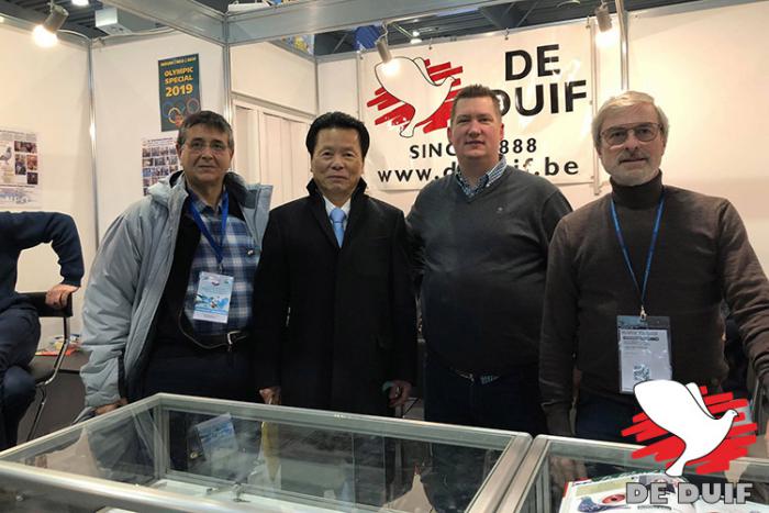 Dr. David Barros Madeira from Portugal (vice president FCI) with Mr. Uchiyama (Japanese deputy), and Rik Hermans and Ludo from De Duif.