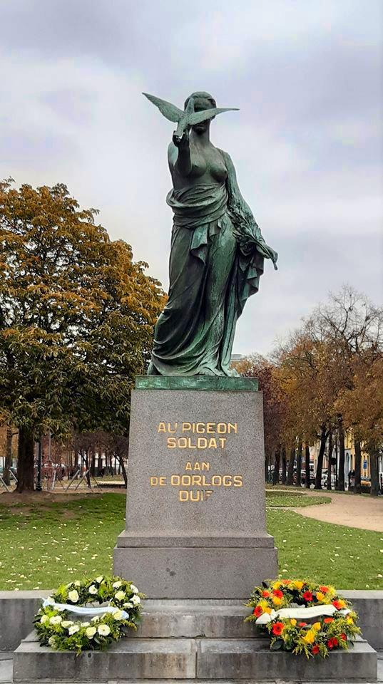 Monument aan de Oorlogsduif te Brussel