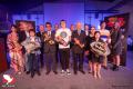 De “partners” van De Duif : Gisela &amp; Dirk Zoland (Duitsland), Celine Sun (China/België), Sam Chung (Taiwan), Kenichi Ishihara, Tadashi Ishihara, Cozy Yokoyama, Sei Kumamoto (Japan), Stuart (Trudy) Wilcox, Stuart Fawcett, Peter Fox (Engeland), Thomas Dümmermann, redacteur Die Brieftaube (Duitsland).