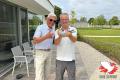 Pascal Ariën en Willem de Bruijn vieren de overwinning.