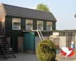 Beneden kwekers en erboven fonddoffers (16 stuks) en vliegduivinnen (24 stuks).