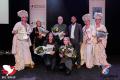 Nationale asduiven jonge duiven : 1 J.J. Eskes, Streefkerk 2 Wendela Wiersema, Appingedam 3 Wendela Wiersema, Appingedam 4 Wendela Wiersema, Appingedam 5 J. v.d. Pasch &amp; Dochter, Grubbenvorst 6 Appie Schra, Staphorst 7 Aart Hup, Oene 8 P. Groeneveld, Honselersdijk 9 Wendela Wiersema, Appingedam 10 Comb Hornsveld/Krol, Soest.